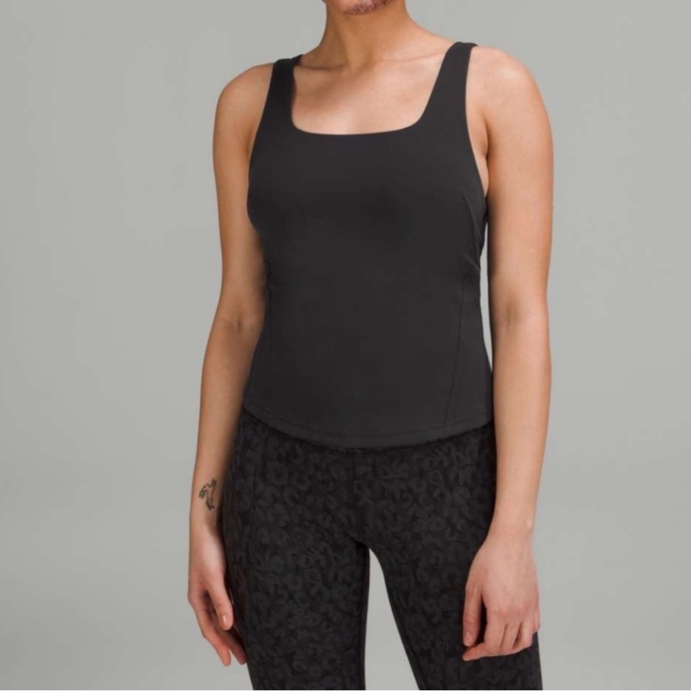 Lululemon Instill Tank Size: 6
